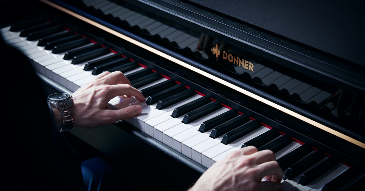 Family and Concert Piano Donner DDP400